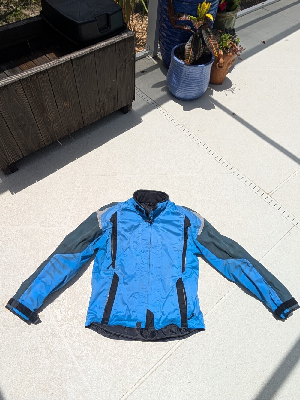 BMW Motorrad Womens 46 L Motorcycle Jacket Fully Armored Comfortshell Waterproof